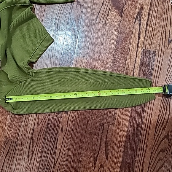 Free People Green sweater - Picture 4 of 8